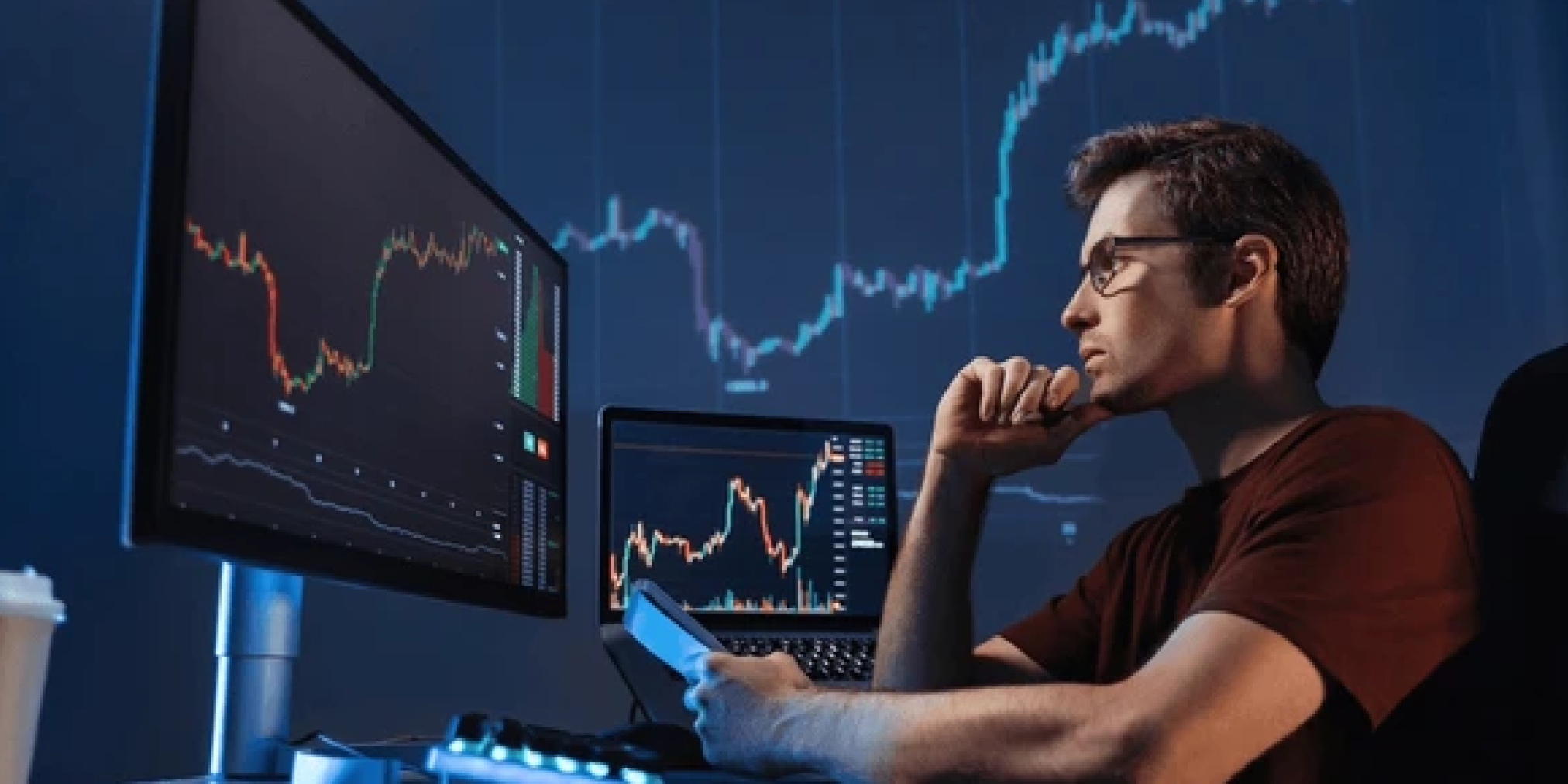 上幣2秒就買入！他靠這方法10分鐘賺千萬，如何第一時間跟上消息